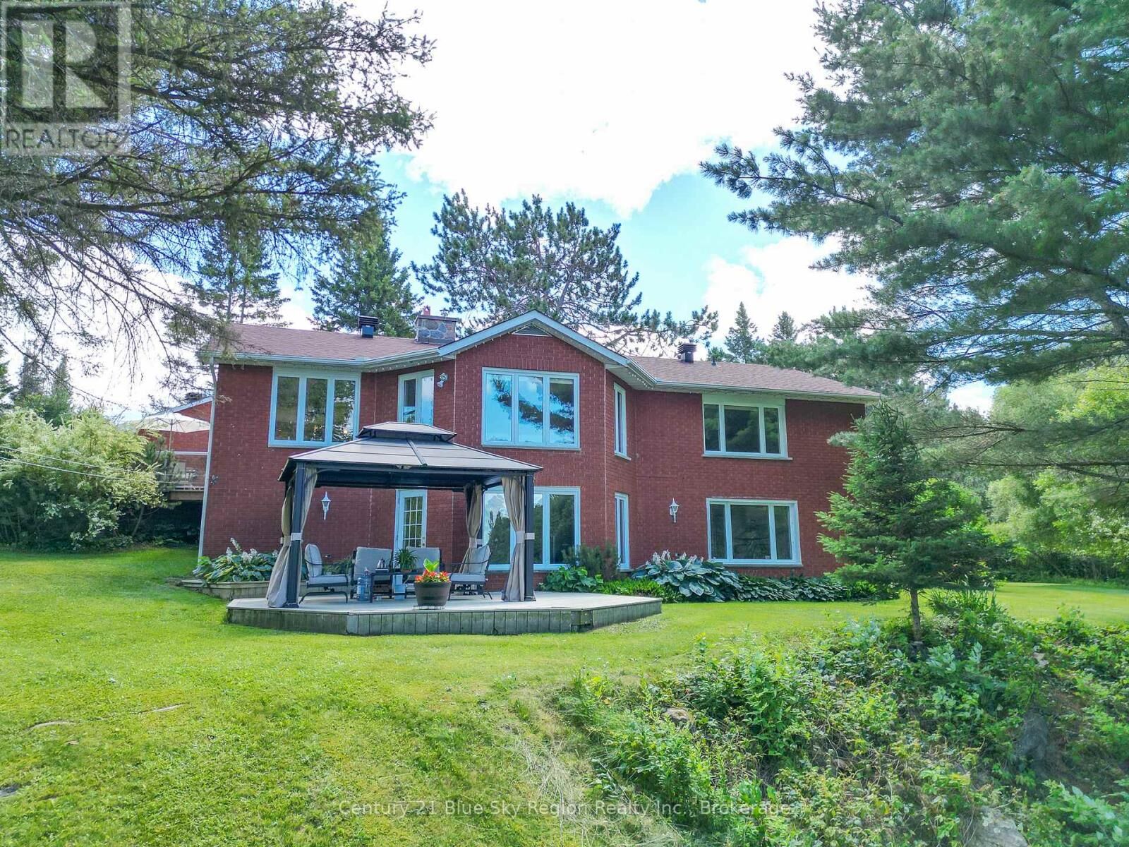 Property Photo: 353 Macpherson Drive ON P0H 1K0