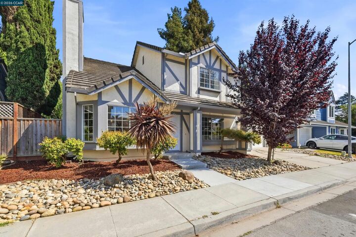 Property Photo:  366 Sunnyslope Dr  CA 94536 