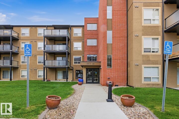 Property Photo:  13907 136 Street NW 121  AB T6V 1Y5 