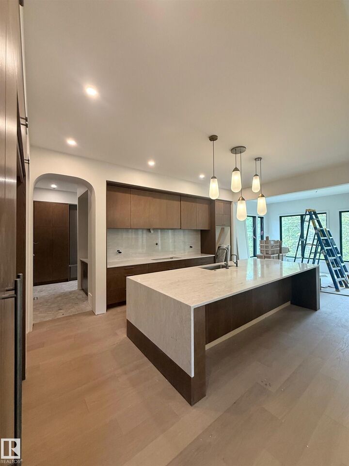 Property Photo:  14702 Park Drive NW  AB T5R 5V4 