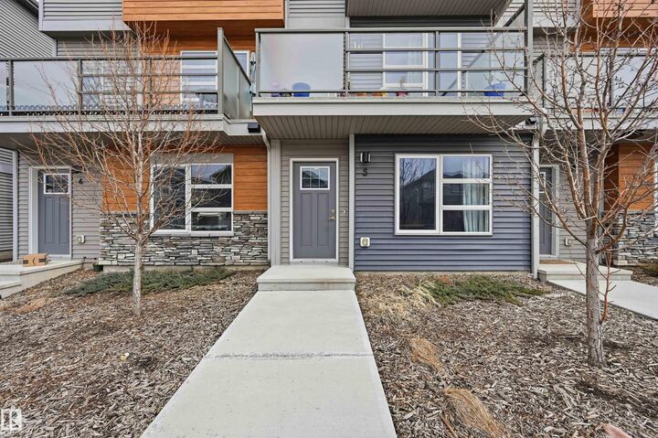 Property Photo:  17635 58 Street NW 5  AB T5Y 4C2 