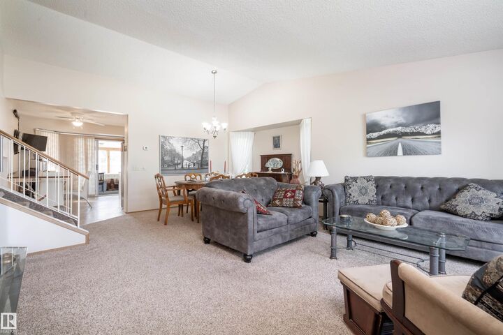 Property Photo: 4116 44 Avenue AB T7Z 1K3