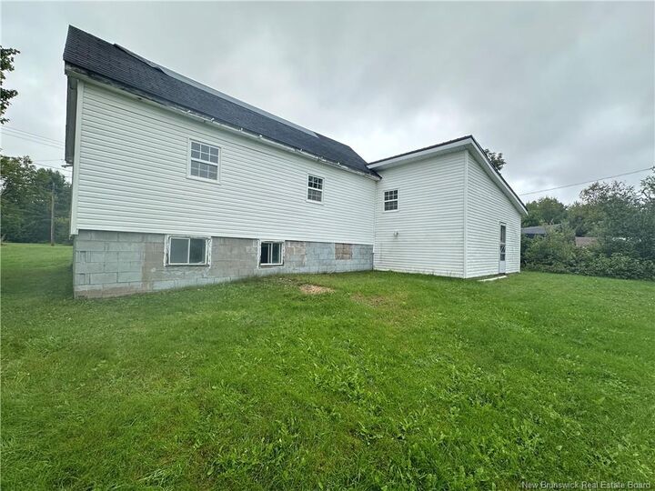 Photo de la propriété:  8 Old Harvey Road  NB E6J 1E6 