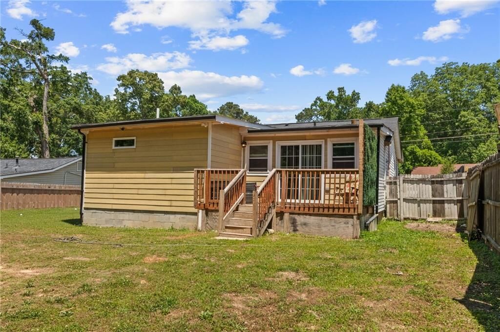 Property Photo: 198 Joe Louis Drive NW GA 30314