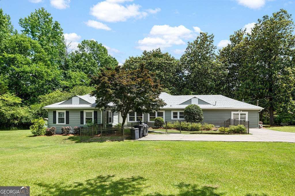 Property Photo:  76 Shadow Lane SW  GA 30165 