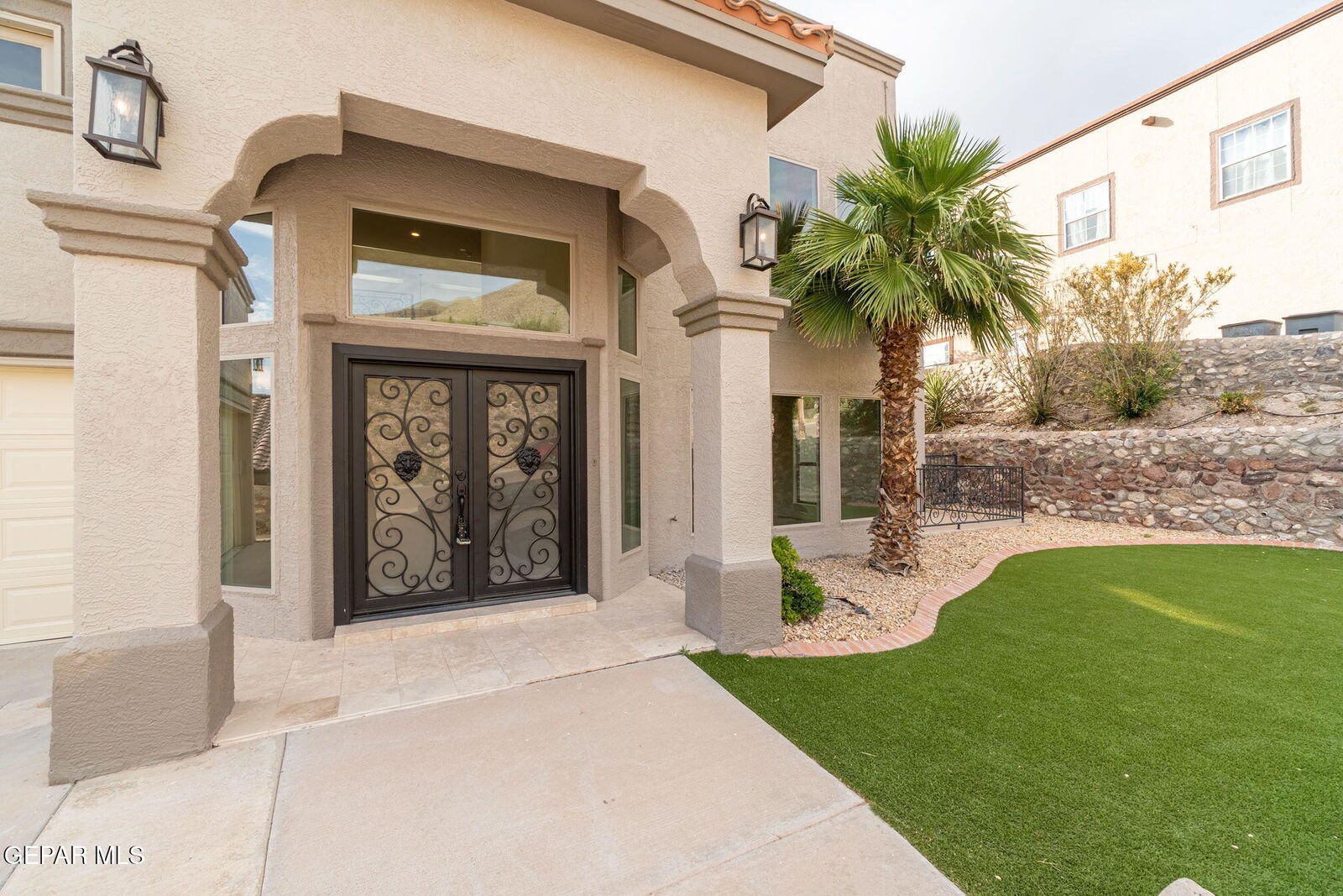 Property Photo: 409 Mesilla Vista Lane TX 79912