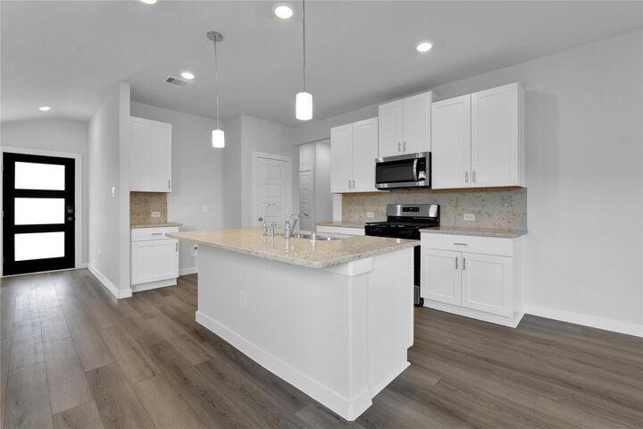 Property Photo:  18726 Etta Pines Circle  TX 77532 