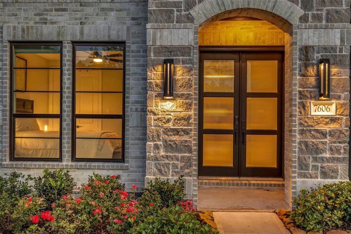 Property Photo: 7606 Angels Landing Lane TX 77365