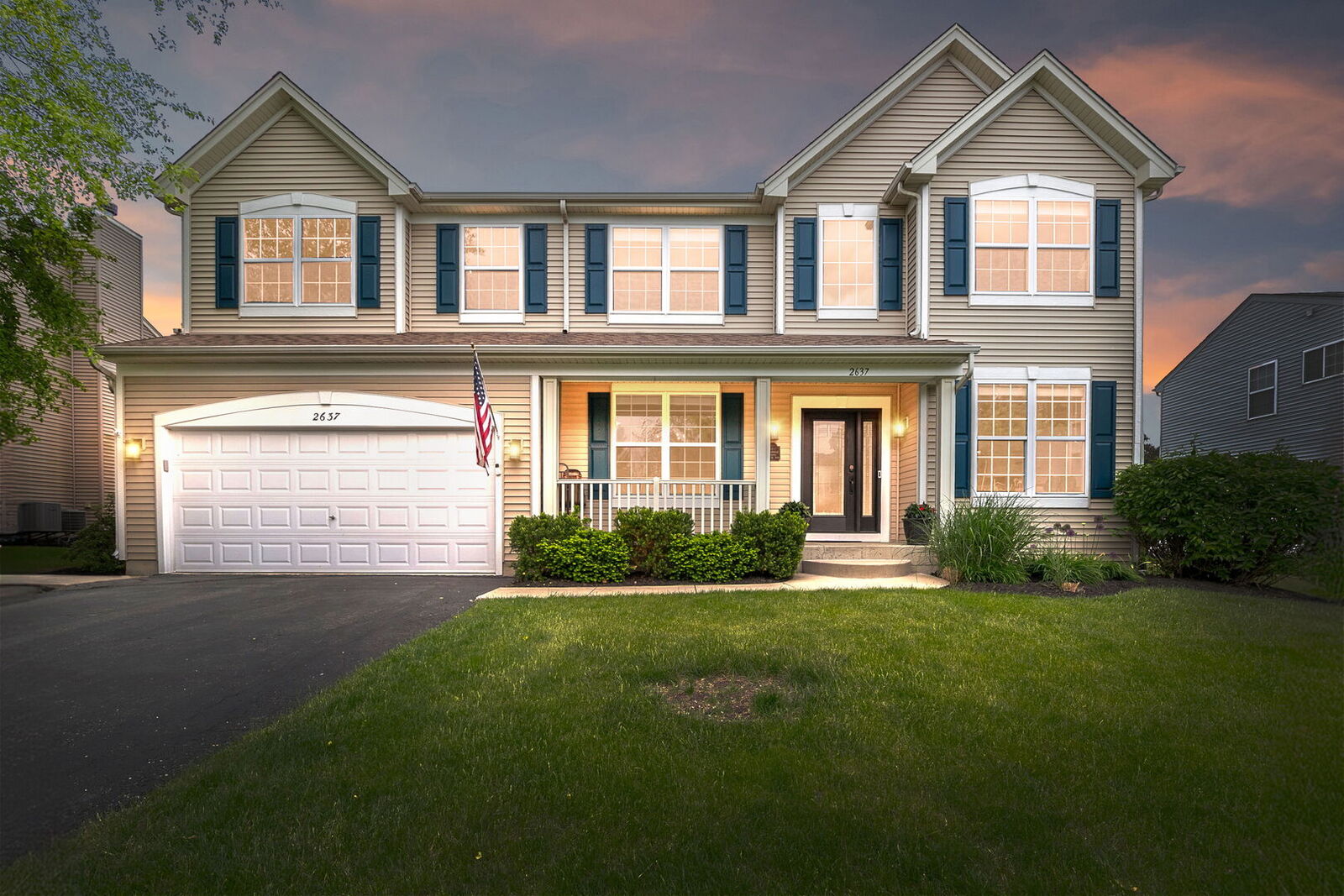 Property Photo:  2637 W Autumn Drive  IL 60073 