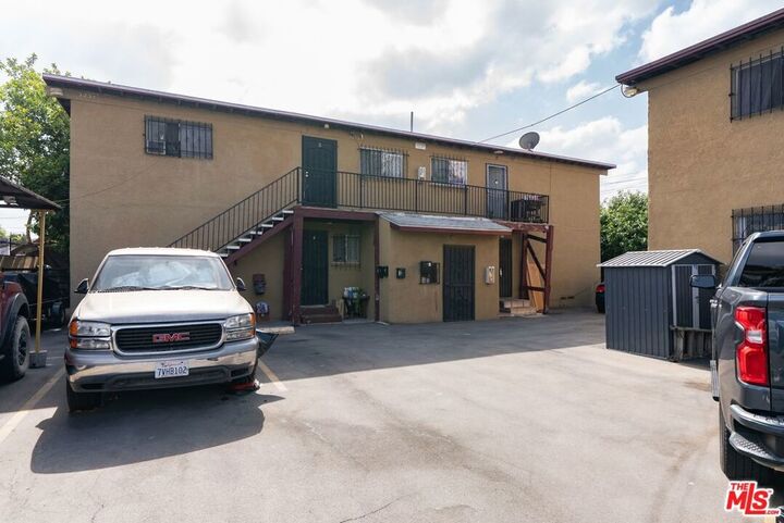 Property Photo:  9234 Graham Avenue  CA 90002 