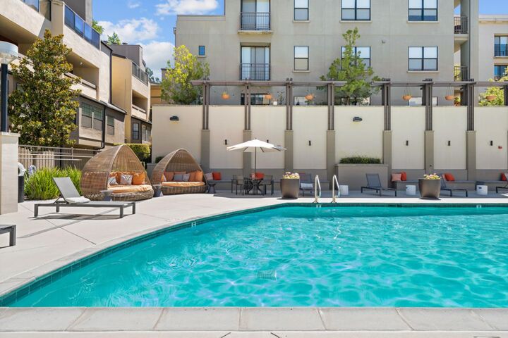 Property Photo:  1828 K Street L2  CA 95811 