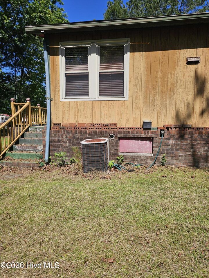 Property Photo:  109 Marshall Drive  NC 27818 