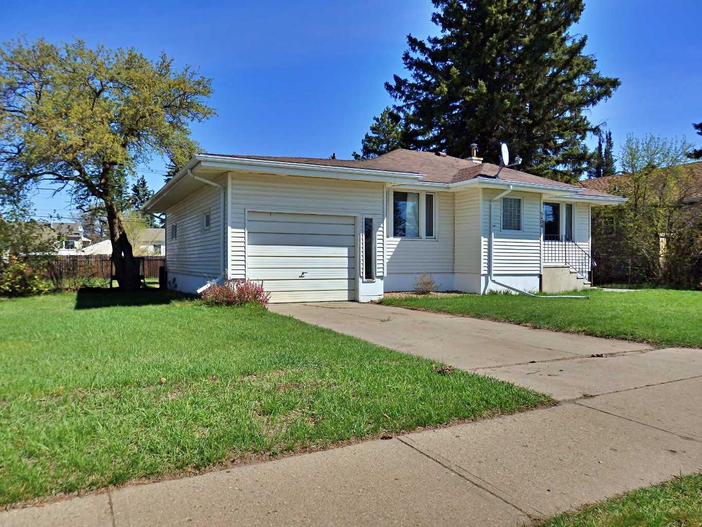 Property Photo:  5408 50 Avenue  AB T9X 1V2 