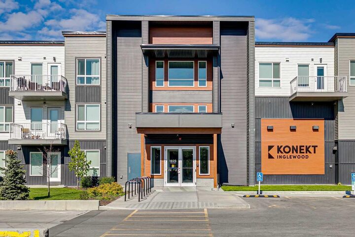 Property Photo:  1605 17 Street SE 134  AB T2G 2L7 