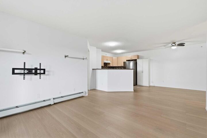 Property Photo:  8 Bridlecrest Drive SW 2408  AB T2Y 0H7 