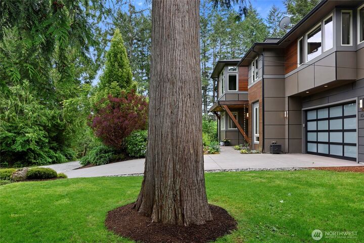 Property Photo: 8587 Springridge Road NE WA 98110