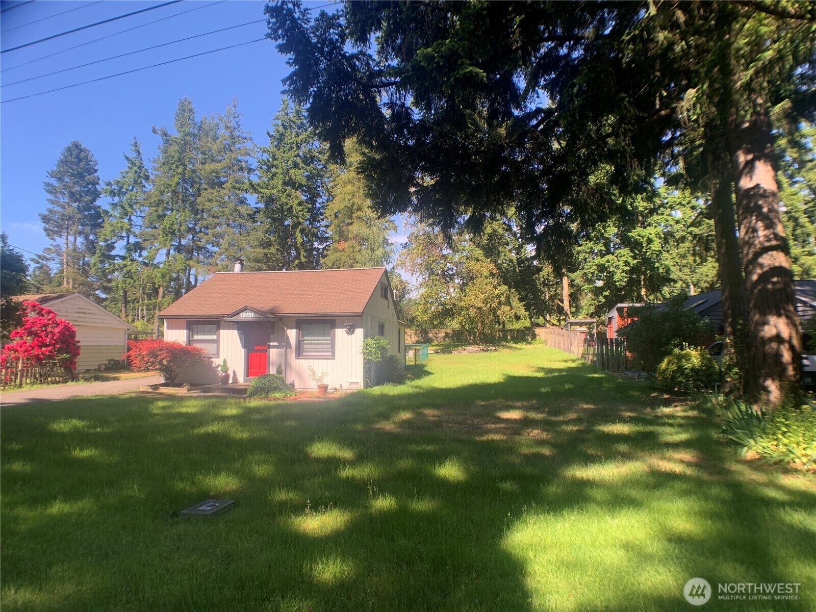 Property Photo:  19151  7th Avenue NE  WA 98155 