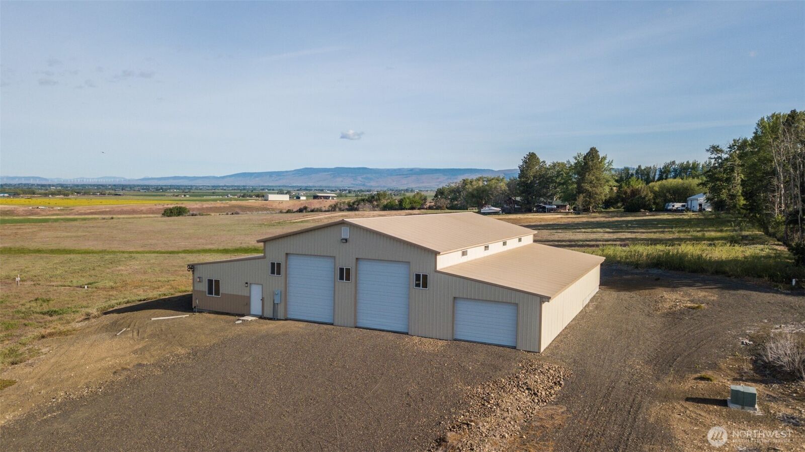 Property Photo: 11335 Vantage Hwy WA 98926