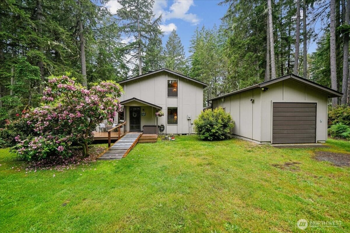 Property Photo:  10606  Olympic Drive  WA 98303 