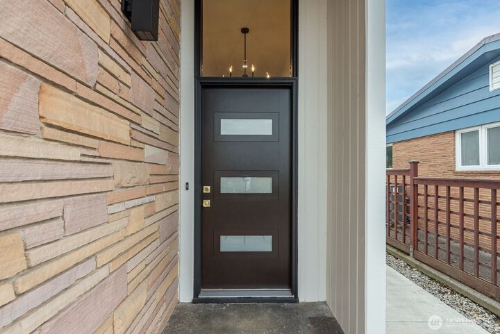 Property Photo: 2425 NW Blue Ridge Drive WA 98177