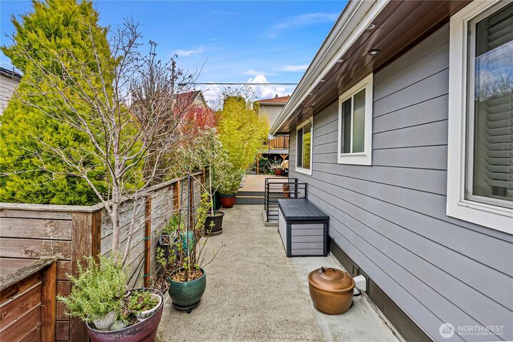 Property Photo:  4819 N Ferdinand Street  WA 98407 