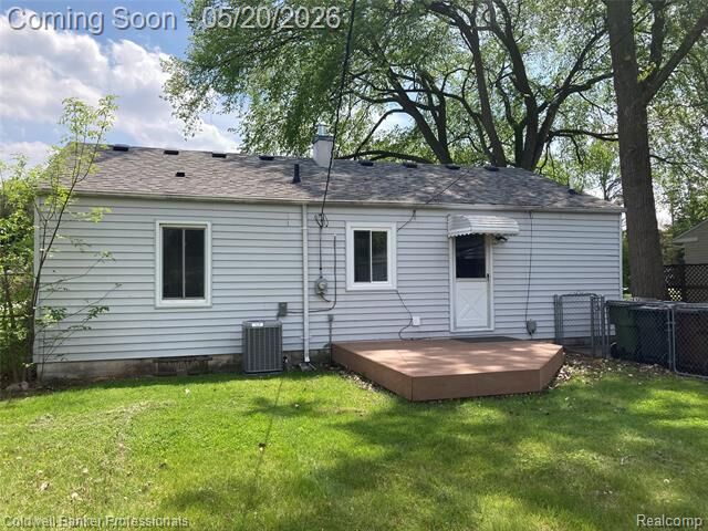 Property Photo:  7101 Reber Drive  MI 48317 