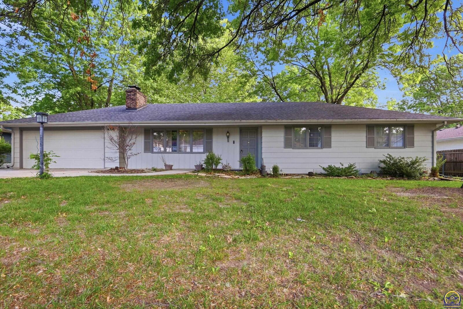 Property Photo:  4336 SE 25th St  KS 66605 