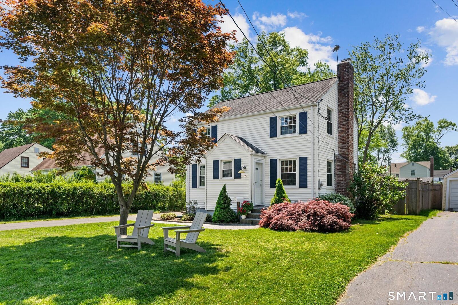 Property Photo: 135 Edgemont Avenue CT 06110