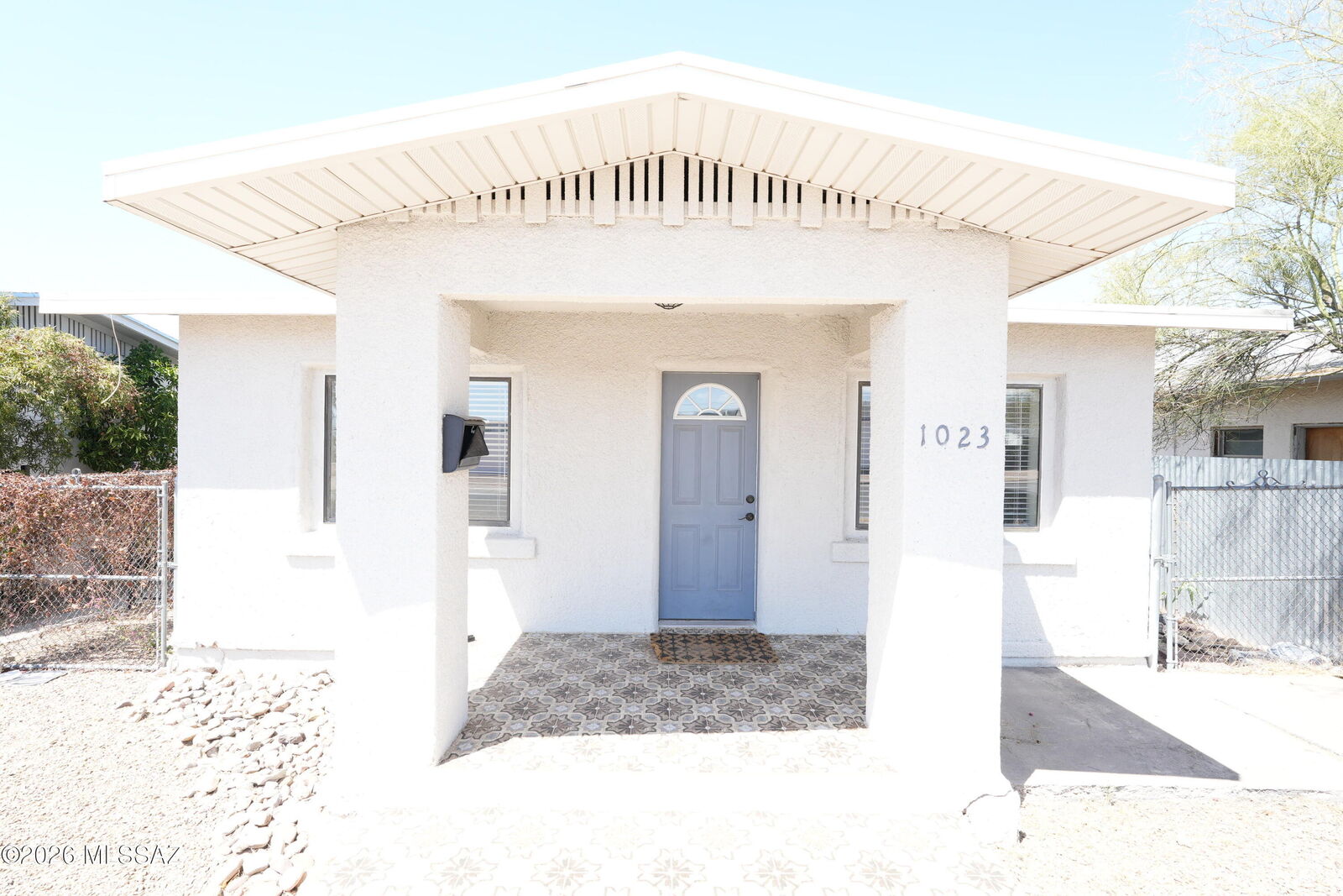 Property Photo: 1023 E Lee Street AZ 85719