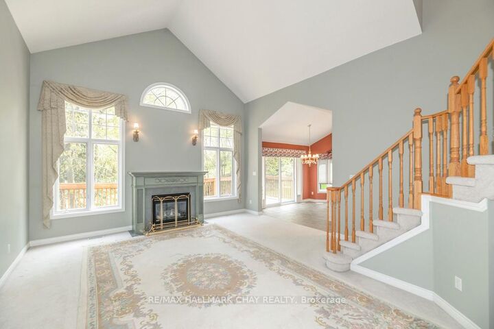 Property Photo: 65 Sunset Boulevard ON L9R 1Y8