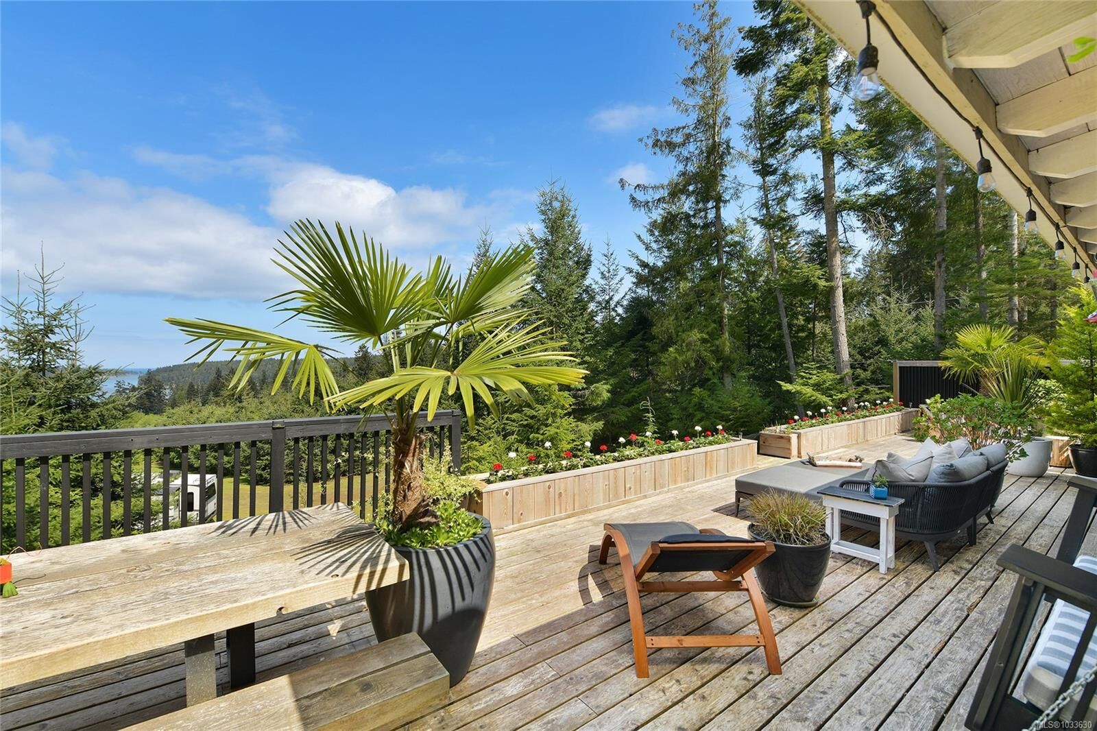 Property Photo:  430 McKercher Rd  BC V0N 2J2 