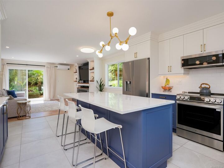 Property Photo: 188 Atkins Rd BC V9B 2Z8