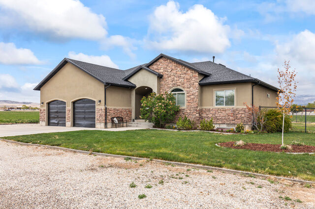 Property Photo:  130 N 100 E  UT 84634 
