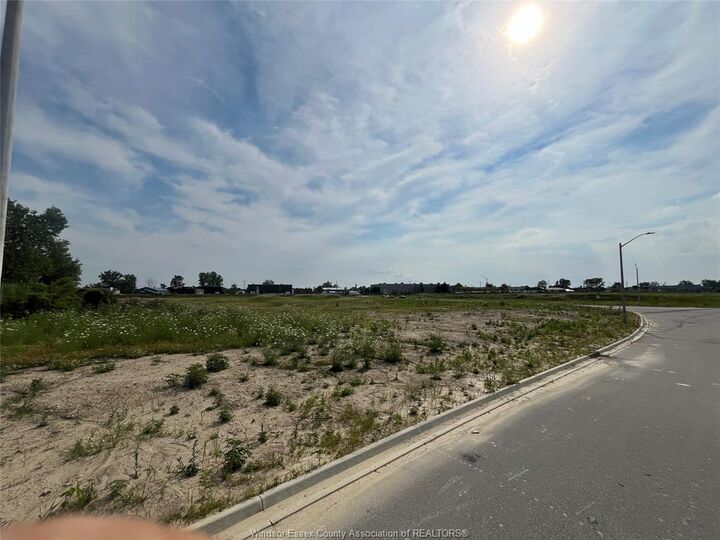 Property Photo: 5000 Santarossa ON N0R 1K0