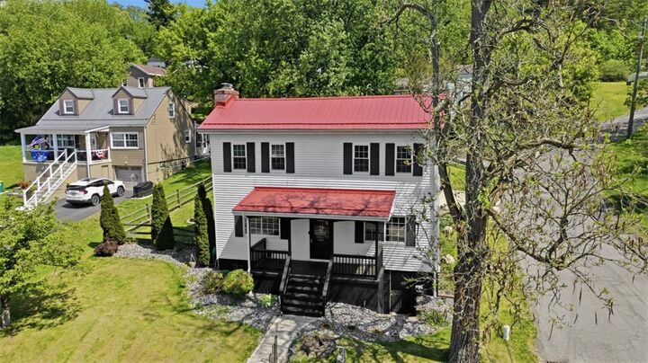 Property Photo: 300 Magnolia St PA 15082