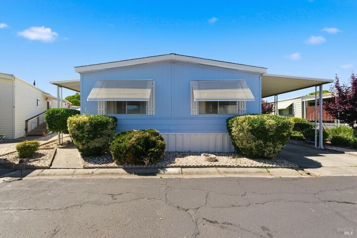 Property Photo: 70 Lemon Tree Circle 78 CA 95687
