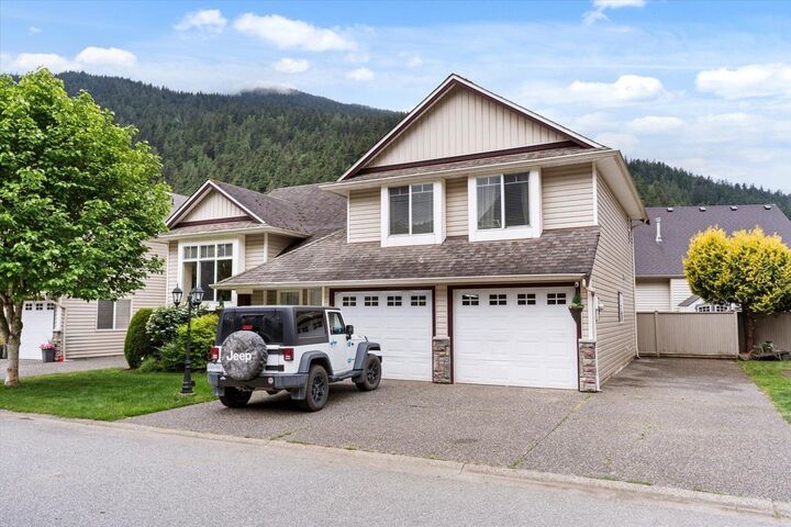 Property Photo: 349 Walnut Avenue 35 BC V0M 1K0