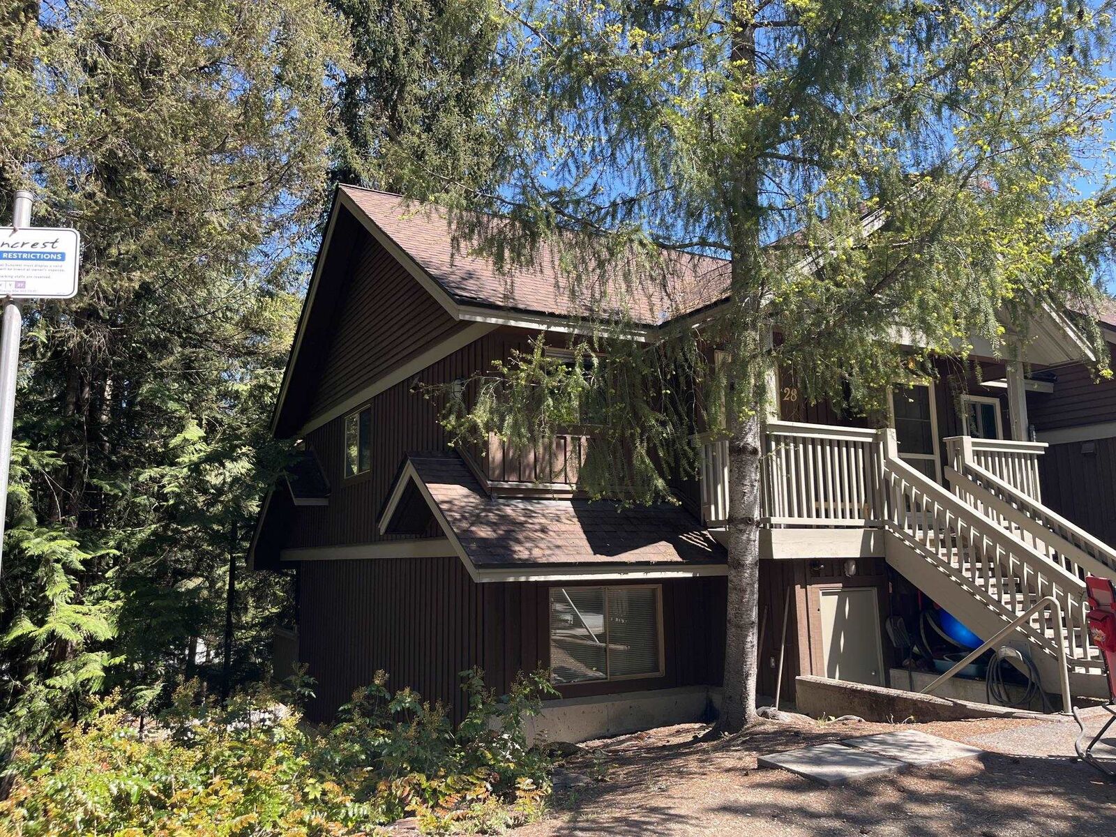 Property Photo: 3102 Panorama Ridge 28D BC V8E 0V3