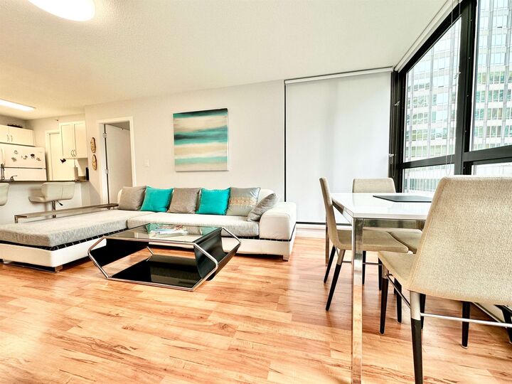 Property Photo:  933 Hornby Street 608  BC V6Z 3G5 