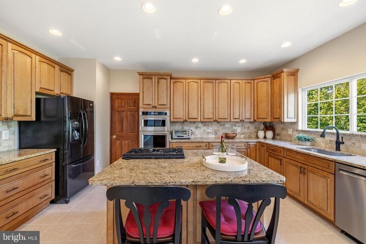 Property Photo: 21916 Bellair Court VA 20147