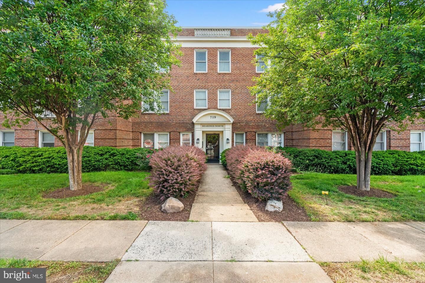 Property Photo:  719 S Saint Asaph Street 307  VA 22314 