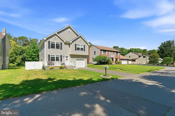 Property Photo:  1346 Lee Way  NJ 08731 