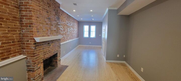 Property Photo:  926 S Hanover Street  MD 21230 