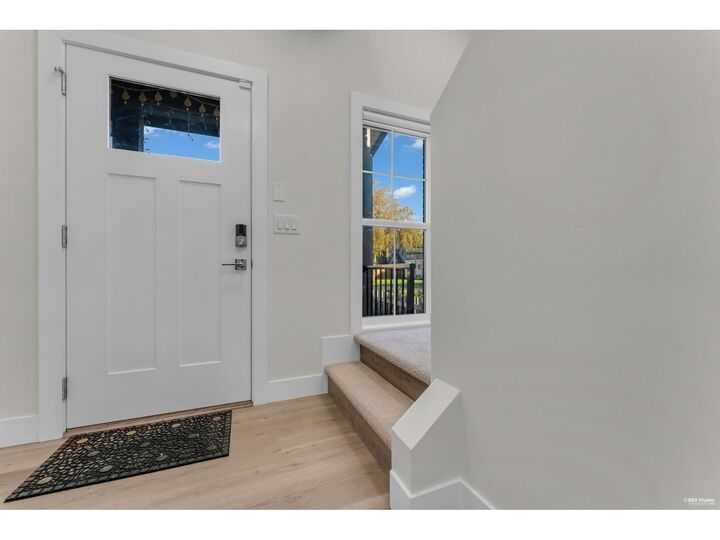 Property Photo:  17528 60 Avenue 1  BC V3S 1T8 