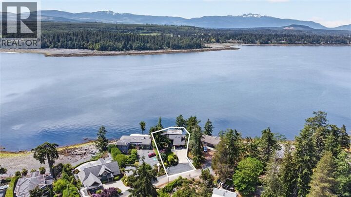 Property Photo:  2222 The Jib  BC V9P 9B6 