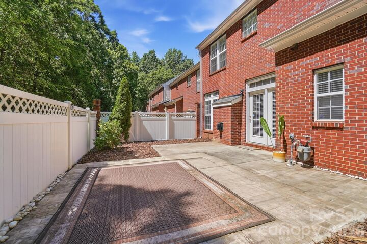 Property Photo:  10412 Berkeley Woods Lane  NC 28277 