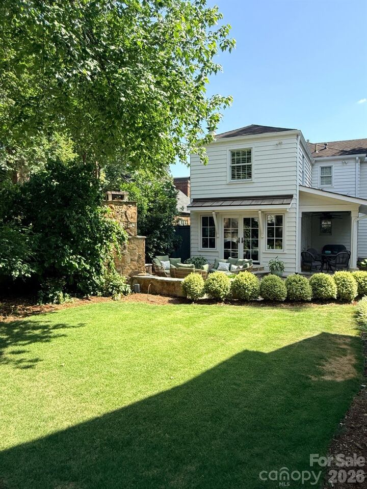 Property Photo:  1951 Sterling Road  NC 28209 