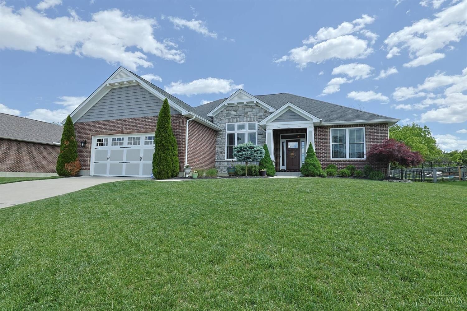 Property Photo:  2058 Bridgewater Lane  OH 45050 