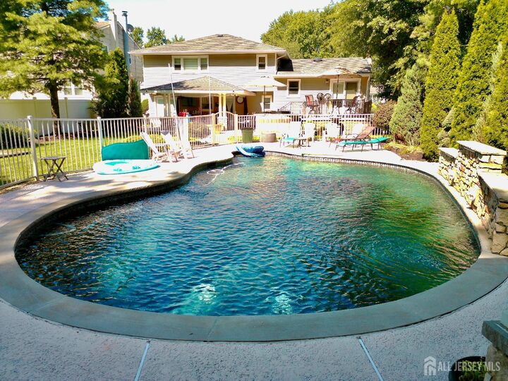 Property Photo:  16 New Dover Avenue  NJ 07067 