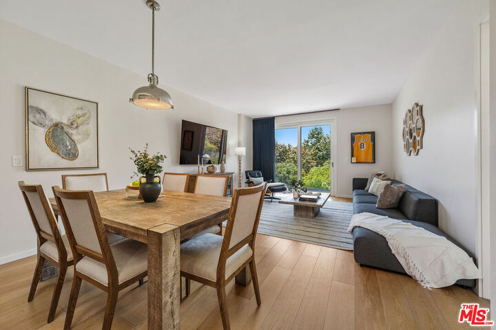 Property Photo:  1705 Ocean Ave  CA 90401 